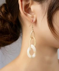 Vendor-unknown JUST IN Janna Chunky Metal And Acetate Link Chain Drop Earrings