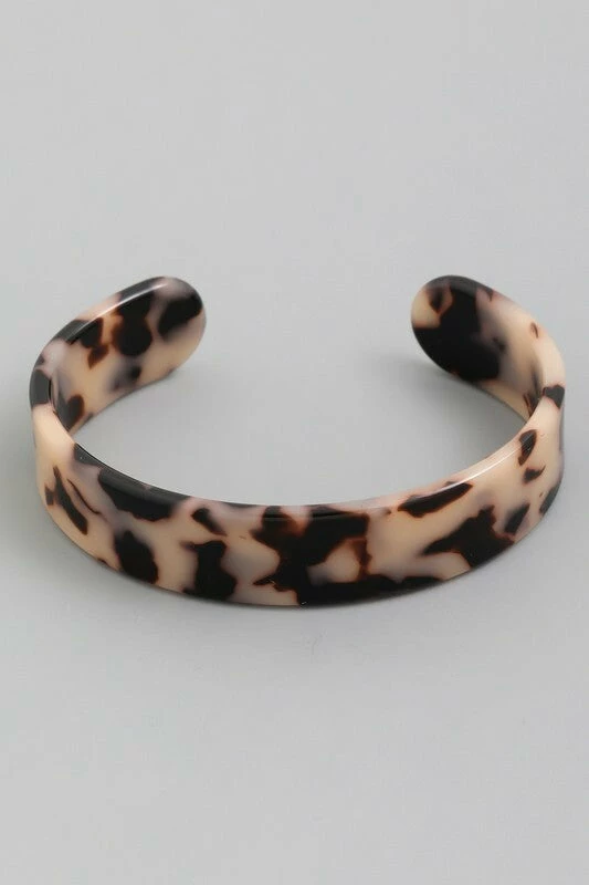 Vendor-unknown ACCESSORIES Abra Beige Leopard Tortoise Shell Solid Cuff Bracelet