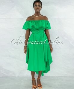 Vendor-unknown JUST IN Bodil Kelly Green Ruffle Neckline Belt Hi-Lo Dress