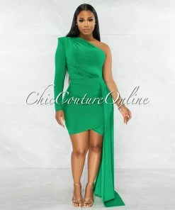 Vendor-unknown Cameo Kelly Green Single Sleeve Long Strap Accent Dress