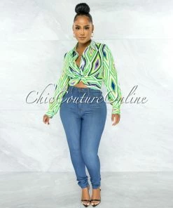 Chic Couture Online JUST IN Rylea Green Multi-Color Print Buttoned Crop Blouse