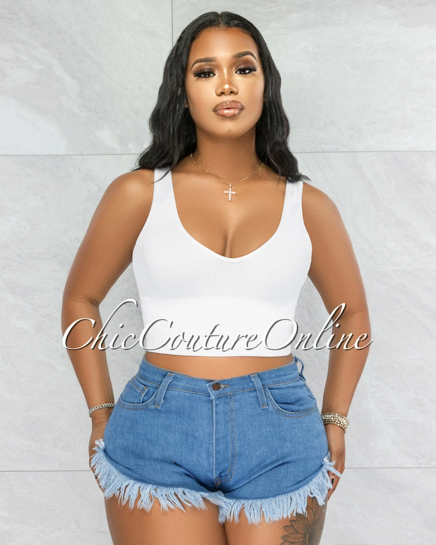 Vendor-unknown JUST IN Felina Medium Denim Distressed Mini Shorts