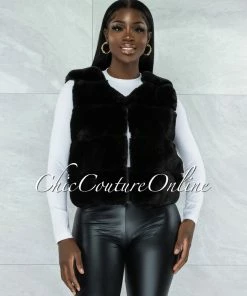 Vendor-unknown Ventana Black Faux Fur Short Vest CLOTHING