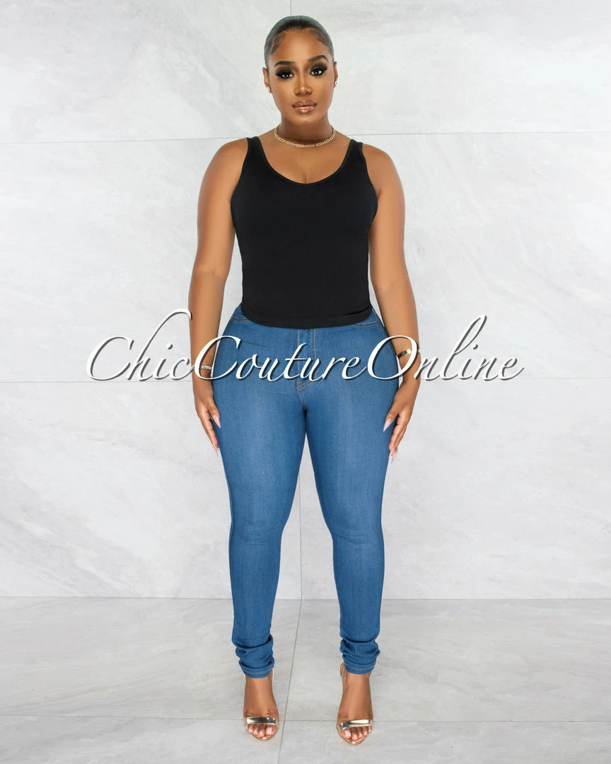 Vendor-unknown JUST IN Tarina Black V-Neckline Ribbed Top