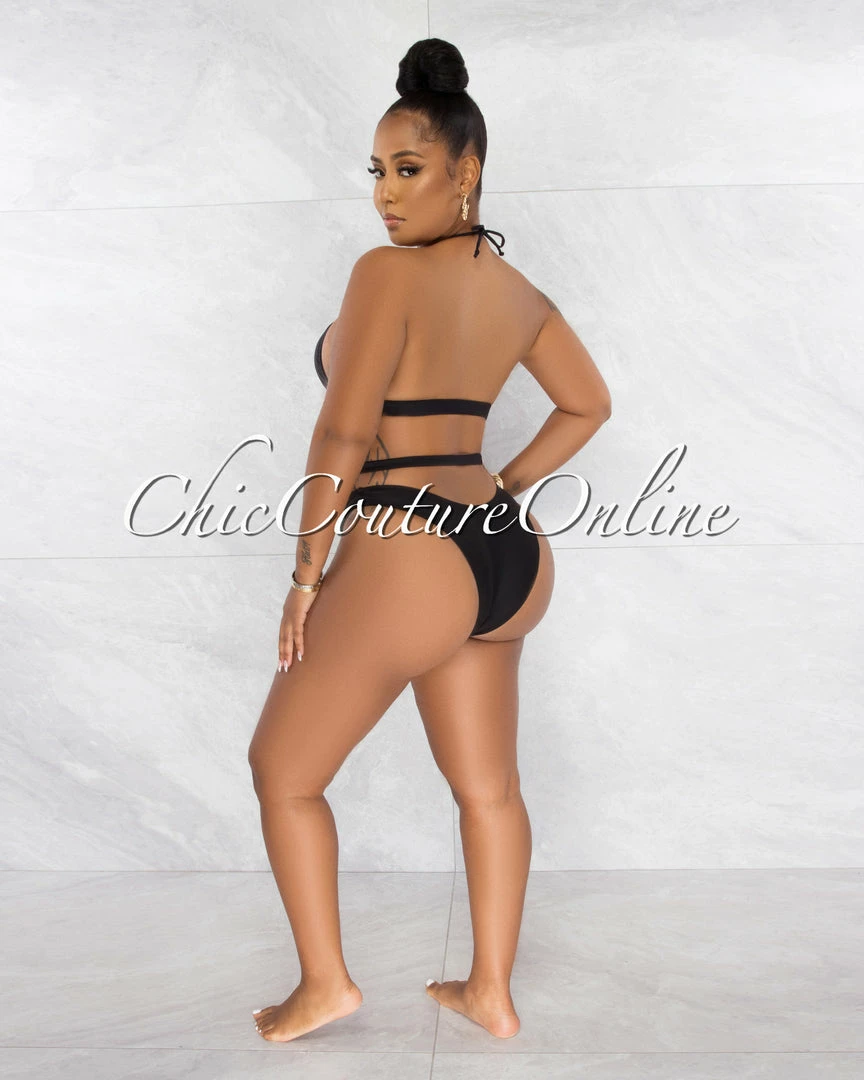 Chic Couture Online JUST IN Jada Black Key-Hole Halter Two Piece Bikini Set