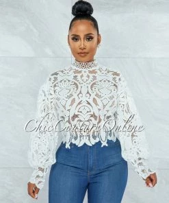 Vendor-unknown Amber Off-White Long Sleeves Crochet Crop Top