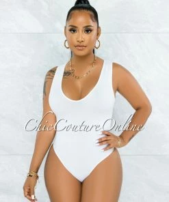 Vendor-unknown JUST IN Busie White V-Neck Ribbed Body-Con Bodysuit