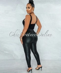 Vendor-unknown JUST IN Eara Black Faux Leather Ruched Back Leggings