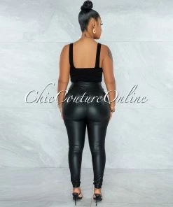 Vendor-unknown JUST IN Eara Black Faux Leather Ruched Back Leggings