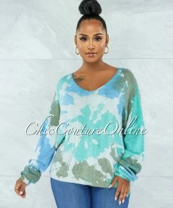 Vendor-unknown Ophelia Gray Aqua Print Silver Shimmer Knit Sweater