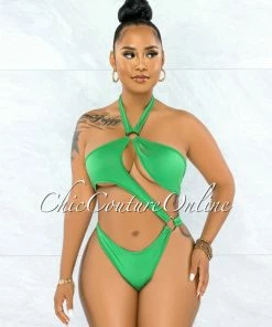Vendor-unknown Cafice Kelly Green O-Ring Halter Swimsuit & Maxi Skirt Set JUST IN