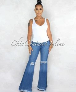 Vendor-unknown Tarina White V-Neckline Ribbed Top